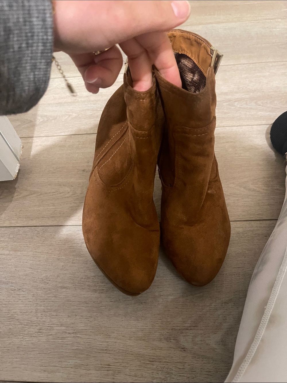 Women's Brown Suede Ankle Boots - Stylish Everyday Chelsea